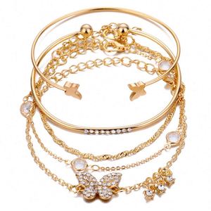 European American Women's Small Retro Style Light Luxury Fashion <b>Bracelet</b> New Diamond Butterfly Design Cross-Border Luxury - Product Image 5