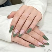 Faux Ongles à Presser Personnalisés en Gros, Vert Sauge, French Manucure en V, Forme Amande, Réutilisables, Qualité Salon