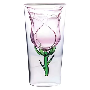 Gobelet en verre à <span class=keywords><strong>champagne</strong></span> à vin rouge moderne <span class=keywords><strong>de</strong></span> grande valeur <span class=keywords><strong>Forme</strong></span> <span class=keywords><strong>de</strong></span> fleur <span class=keywords><strong>de</strong></span> rose créative inspirée des célébrités Internet - Product Image 5