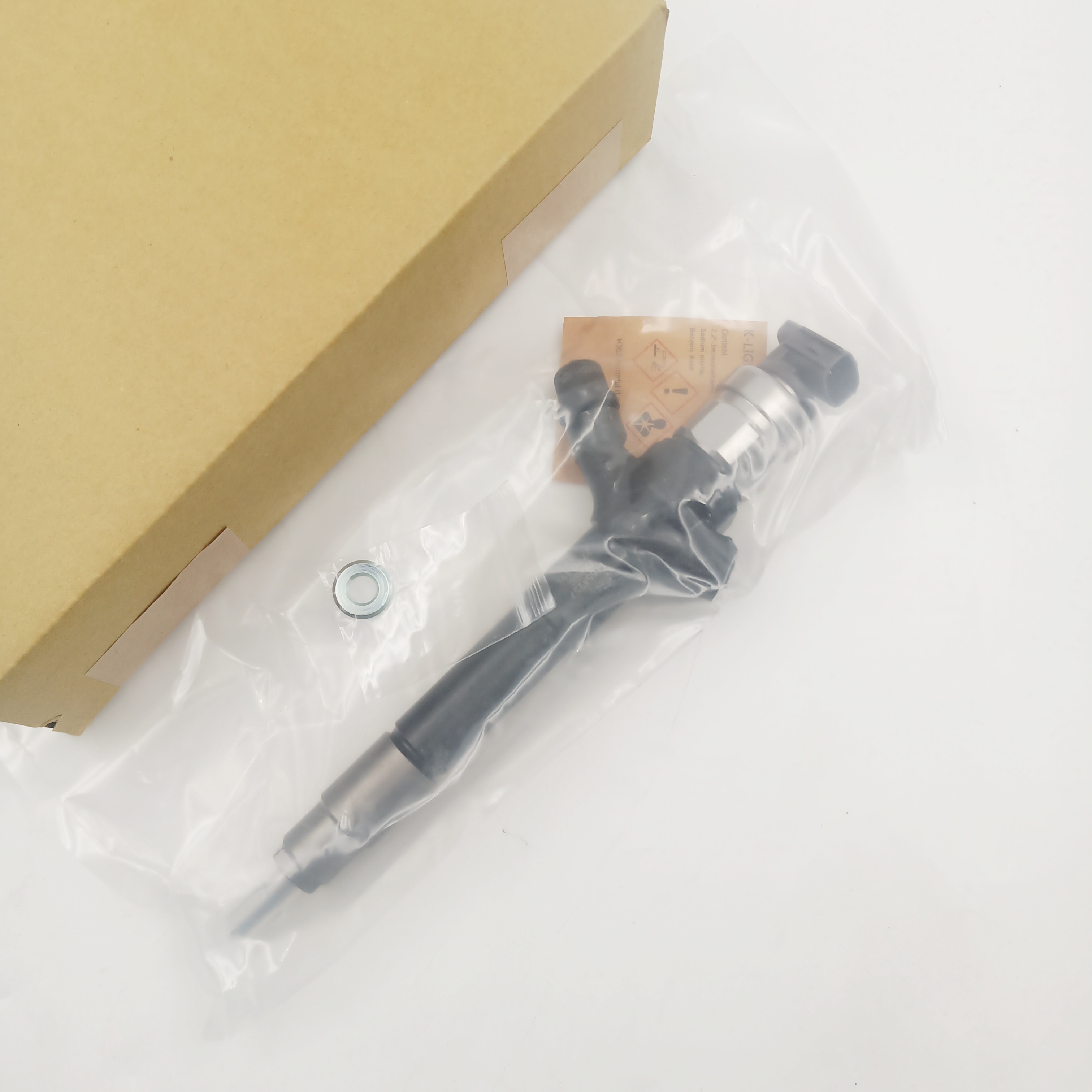 095000-749# 1465A297  diesel injection nozzle injector 095000-749# 1465A297 engine pump injector sprayer 095000-9560 1465A257