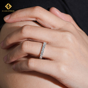 แหวนเพชรทรงกลมแบบ Eternity Band  3 มม.  ประดับเพชรเม็ดเดี่ยว  งานแต่งงานสุดหรู  เงินแท้ S925  เพชรเพาะเลี้ยงในห้องปฏิบัติการ  พร้อมใบรับรอง IGI  สำหรับทั้งชายและหญิง - Product Image 5