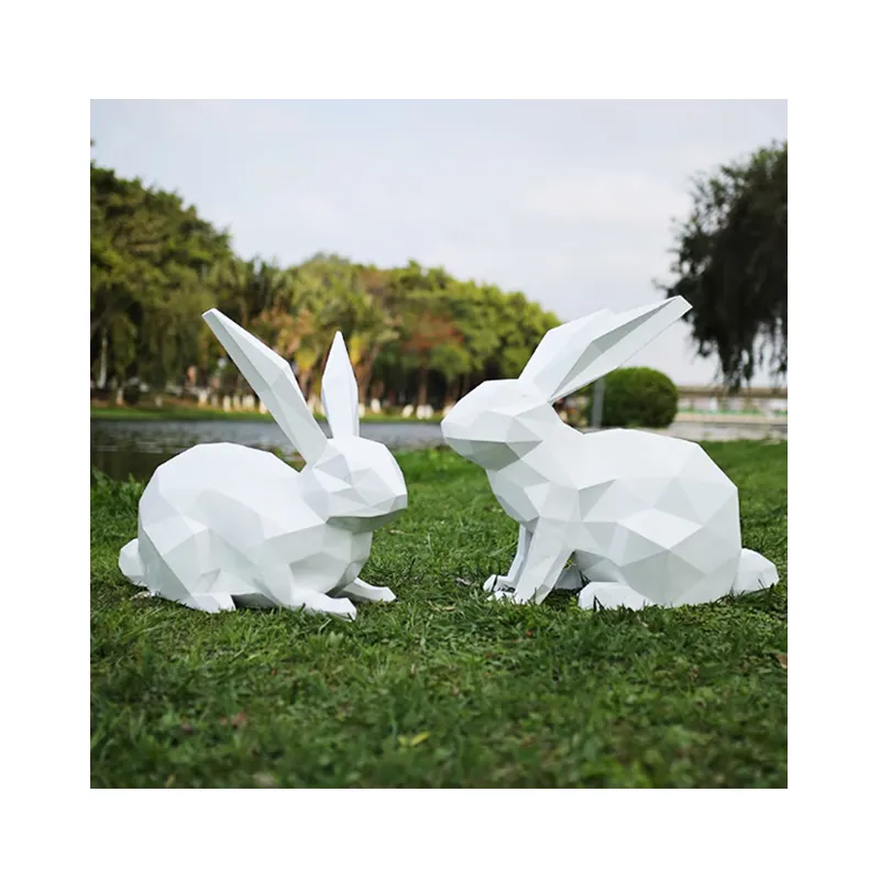 Jingujin Berserk fiberglass life size rabbit sculpture Lightweight structure fun park landscape fiberglass sculpture for square