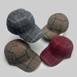 Casquette de baseball rétro à carreaux style britannique pour <span class=keywords><strong>homme</strong></span> et <span class=keywords><strong>femme</strong></span>, chaude, décontractée, pour l'extérieur, en tissu duckbill, automne-hiver - Product Image 1