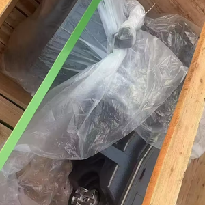 TZL16RM (Apto para cargadoras de ruedas de 17 toneladas) • TZL18 (Apto para cargadoras de ruedas de 21 toneladas) • TZL20, TZL22, TZL24 - Product Image 1