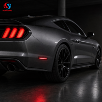 Feux de position latéraux arrière à LED en gros de l'usine OEM Honghang pour Ford Mustang 2010-2014