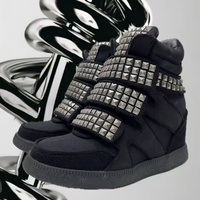 Baskets montantes compensées noires pour femme, style rock gothique, à clous, avec fermeture Velcro et talon compensé invisible