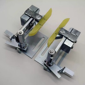   Dispositif de protection contre la rupture de chaîne d'escalator, type coulissant en L A et B pour accessoires d'ascenseur - Product Image 4