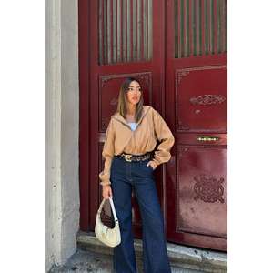 Chaqueta Bomber Corta de Visón con Cremallera para Mujer, Cortavientos, de Poliéster Tejido Acolchado, Color Visa, Venta al por Mayor - Product Image 3