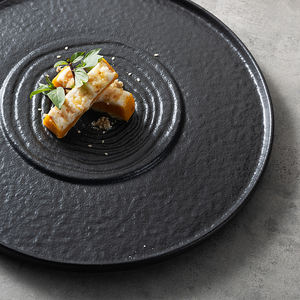 Jiujiuju Délicat Dim Sum Assiettes En Céramique Ondulation Rond Plat Plateau Pour La Restauration 11 Pouces Événements <span class=keywords><strong>Dessert</strong></span> <span class=keywords><strong>Service</strong></span> De Vaisselle - Product Image 3