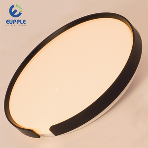 Nueva Base de acero inoxidable de montaje en superficie ERP con cubierta acrílica, accesorio de iluminación de techo LED redondo <span class=keywords><strong>para</strong></span> <span class=keywords><strong>interiores</strong></span> <span class=keywords><strong>para</strong></span> iluminación de dormitorio - Product Image 2