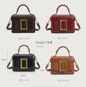 Elegante Bolso de Mano Mini de Lujo en Piel Sintética con Acabado Brillante y Asa Superior, Bolso Tipo Satchel con Hebilla Metálica de Moda para Mujer - Product Image 2