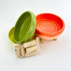 Bol pour animaux de compagnie en forme de beignet à quatre pattes, surélevé, antidérapant, en matériau de qualité alimentaire, pour chiens et chats, pour l'alimentation et l'eau - Product Image 3