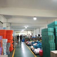 Liquidation de stock d'usine : Baskets décontractées pour hommes, assortiment de tailles variées, vente en gros à prix réduit