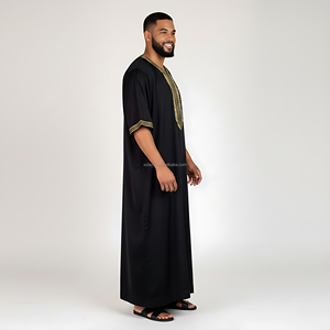 Nuovo Thobe da uomo tradizionale di alta qualità con cappuccio-elegante e confortevole abito mediorientale-perfetto per il Layyin culturale - Product Image 5