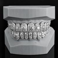 Grillz personnalisés unisexes effet diamant en argent sterling 925 plaqué rhodium avec moissanite taille brillant par Designer ARIANNA JEWELS