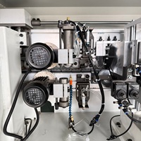 Machine à chantourner le bois à 6 postes, facile à utiliser, avec collage de haute précision, chantourneuse automatique de précision dotée d'un système numérique