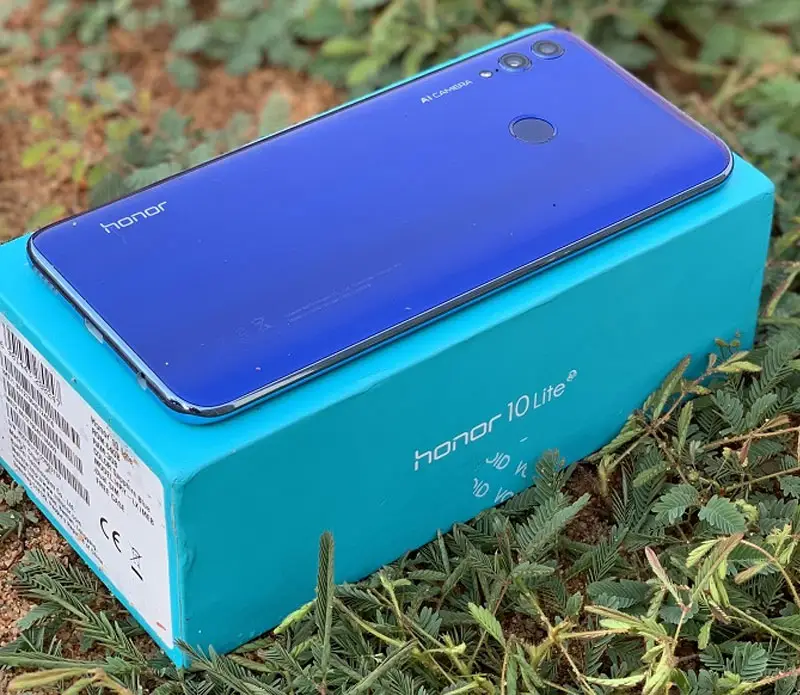 Téléphones mobiles d'origine d'usine utilisés Téléphones mobiles intelligents importés de Chine pour Huawei Honor 10 Lite