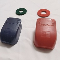 140g/SET 2V Bornes de batterie de voiture à connexion rapide en acier plaqué laiton et en plastique avec protection