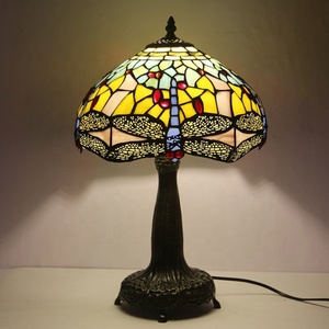 Lámpara de Escritorio LED de Aleación de Zinc con Vidrio de Colores Estilo Mediterráneo Tiffany LongHuiJing, Ecológica, Flexible y Simple - Product Image 2