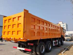 Camion à benne basculante d'occasion chinois Sinotruck HOWO 6x4 à 10 roues 375HP 371HP Euro2 8x4 12 pneus utilisé - Product Image 5