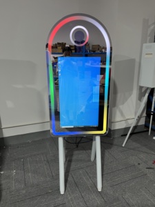 45 Inch Vòm Gương Đám Cưới Ảnh Tự Sướng Ảnh Gian Hàng Phần Mềm Máy Tương Tác Cảm Ứng Ma Thuật Máy Ảnh Và Máy In Bức Ảnh - Product Image 5