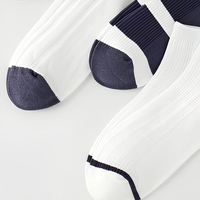 Chaussettes habillées pour hommes