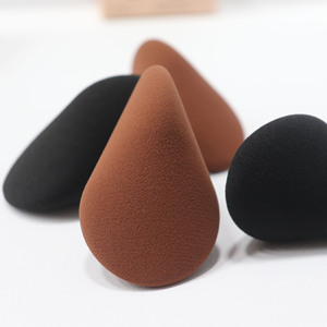 Éponges <span class=keywords><strong>de</strong></span> Maquillage Beauté en Gros à Marque Privée Personnalisée Forme Unique pour <span class=keywords><strong>Fond</strong></span> <span class=keywords><strong>de</strong></span> <span class=keywords><strong>Teint</strong></span> Fard à Joues et Crème BB – Éponge Maquillage Triangle - Product Image 6