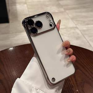 Étui transparent sans cadre en PC pour 17 Pro Max - Protection d'objectif en verre trempé électro-plaqué anti-jaunissement, ajustement fin, antichoc - Product Image 4