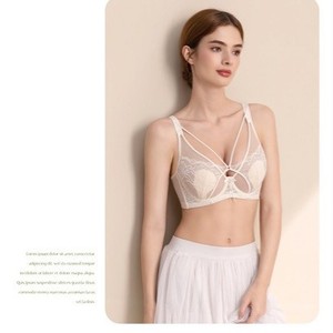Soutien-gorge en dentelle style français à oreilles de lapin pour femme, respirant, ultra-fin, en nylon, avec rembourrage supérieur, effet push-up, orné de cristaux, pour poitrine généreuse - Product Image 4