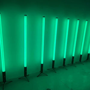 Tube LED Pixel sans fil à batterie, très vendu, 360 LED, contrôle DMX, tube LED Pixel pleine couleur, rechargeable, 5 en 1, RGBW, DJ Mini, pour mariage - Product Image 1