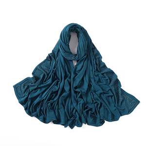 New Solid Color Versatile Mercerized Cotton <b>Jersey</b> <b>Hijab</b> With Stone Rhinestone Comfortable Breathable Muslim Lady <b>Hijab</b> Shawls - Product Image 6