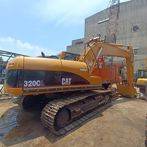 Excavatrice sur chenilles CAT 320CL de 20 tonnes avec godet de 1 m³ de capacité, modèle d'excavatrice sur chenilles CAT 320CL d'occasion - Product Image 1
