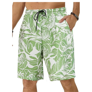 Shorts de plage pour hommes à imprimé palmier - Maillots de bain élégants et confortables pour les escapades tropicales - Product Image 4