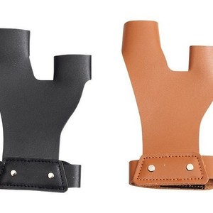 Protecteur de doigts pour tir à l'arc en plein air, cuir marron avec doublure en daim pour la protection de la main gauche lors du tir à l'arc - Product Image 2