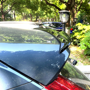 สปอยเลอร์หลัง Volvo XC40 สีดำเงา ABS รูปทรงปีก สำหรับฝากระโปรงท้าย ปี 2019+ - Product Image 5