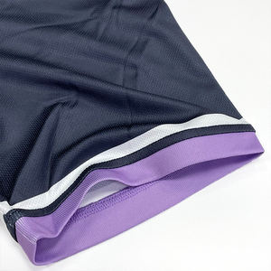 เสื้อฟุตบอลลายทางคลาสสิกสำหรับผู้ชายเสื้อฟุตบอลสโมสรระบายอากาศได้ดีออกแบบได้ตามต้องการ - Product Image 5