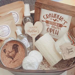 Cadeau de la Fête des Mères : Marqueur de Plantes en Bois en Forme de Cœur avec Fleur et Aliment, pour Maman - Product Image 3