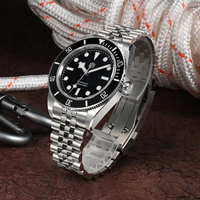 Montres de plongée pour hommes de conception classique avec cadran rose de 40 mm, NH35, logo personnalisé, montre mécanique automatique de plongée 200 m