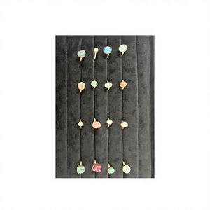 Bague Classique de Luxe avec Pierre Semi-Précieuse, Finition Plaqué Or et Bijoux de Qualité Supérieure - Product Image 1