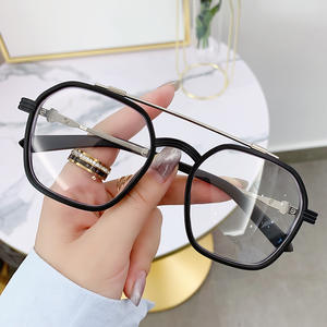 Lunettes d'ordinateur à double faisceau <span class=keywords><strong>pour</strong></span> femmes Lunettes carrées surdimensionnées <span class=keywords><strong>pour</strong></span> hommes Anti-lumière bleue <span class=keywords><strong>pour</strong></span> femmes <span class=keywords><strong>Lentilles</strong></span> transparentes ultra-légères Lunettes optiques <span class=keywords><strong>myopes</strong></span> - Product Image 2