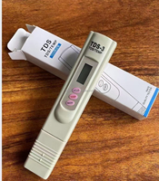 Testeur de qualité de l'eau numérique TDS Meter pour l'eau potable, les aquariums et la culture hydroponique