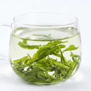 Thé vert premium Brume des Nuages - Rosée Céleste des Sommets - Thé santé 250g en sachet et boîte - Le summum de la fraîcheur et du bien-être - Product Image 5