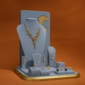 Plateau de présentation de bijoux en velours bleu personnalisé WEIMEI avec supports pour colliers, boucles d'oreilles, bagues et bracelets - Product Image 1