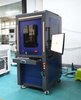 Machine de marquage laser à fibre 3D de type portique 500*500 pour marquage sur aluminium oxydé, puissance 20-60W, compatible DXF/AI/DWG/DST