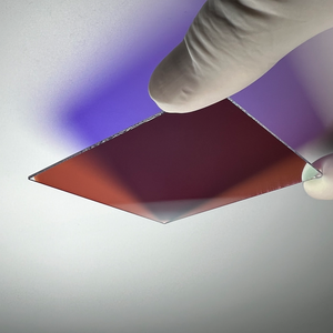 Paso largo dicroico 700nm transmitancia 98% personalizado Rectangular Circular LP Filtro de vidrio óptico Color Rosa filtro de paso de banda - Product Image 5