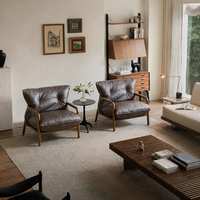 Fauteuil lounge de luxe moderne avec structure en bois de frêne, rembourrage en mousse haute résilience 45D et garnissage en plumes, fauteuil d'appoint pour salon