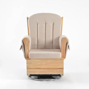 Fauteuil à bascule en bois pour la maternité, l'allaitement, la nurserie, les soins de bébé et les loisirs - Product Image 4