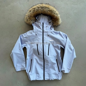 Ensemble de vestes coupe-vent en nylon et pantalons de survêtement en nylon, survêtements de jogging personnalisés en fausse fourrure coupe-vent et imperméables - Product Image 3