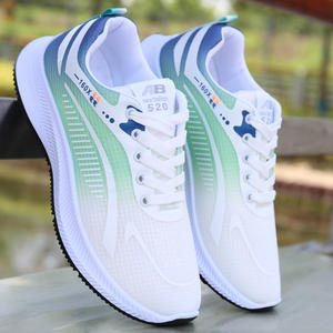 Zapatos de verano para hombre, transpirables, casuales, ligeros, con suela suave, versátiles, deportivos, modernos, de tela de malla para correr, estilo walking. - Product Image 1