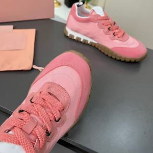 Los Nuevos Zapatos Deportivos Casuales Rosas de Diseñador para Mujer Presentan una Parte Superior de Tela de Algodón Ligera y Lujosa, Transpirable y Antideslizante - Product Image 6